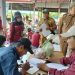 DKPP Barut Berikan Bantuan Kepada 75 KK Miskin dan Lansia