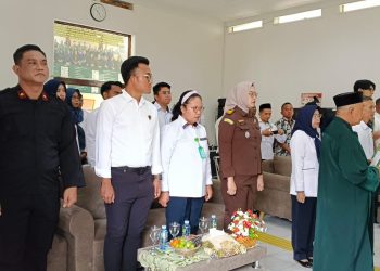Karutan Kapuas Hadiri Pengambilan Sumpah Jabatan dan Pelantikan Panitera Pengadilan Negeri Kapuas 