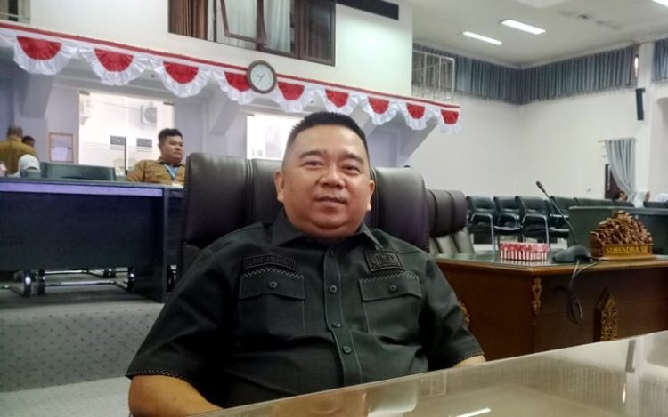 Dorong Perbaikan Akses Jalan dan Tambahan Insentif Bagi Pelayan Masyarakat