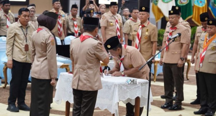 Heriyus Resmi Jabat Ketua Mabicab Pramuka Murung Raya