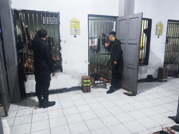 Rutan Kapuas Laksanakan Patroli Malam