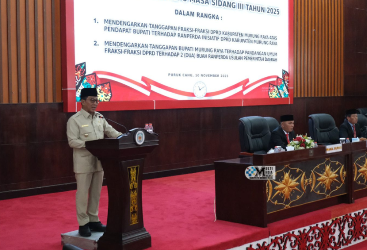 Bupati Mura Tanggapi Pandangan Fraksi DPRD