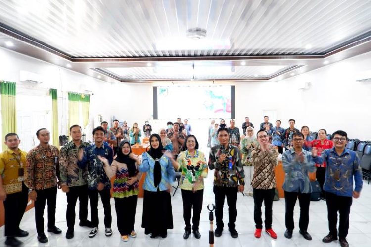 Dinkes Barut Gelar Pertemuan Monitoring dan Evaluasi Program Tuberkulosis Tahun 2025
