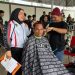 Tunjukkan Kepedulian Sosial, Yayasan Katalia Agradia Barut Potong Rambut Massal di Penutupan Porkab Barut 2025