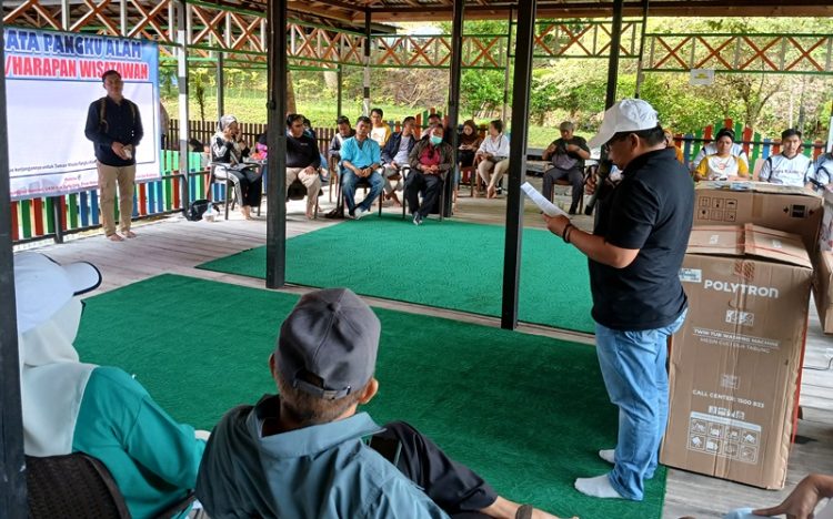 Kadisbubparpora Barut Apresiasi Selutuh Pihak yang Berperan Dalam Hidupkan Kembali Taman Wisata Pangkualam