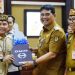 Bupati Shalahuddin Terima Bantuan Sapras Pengelolaan Sampah dari Gubernur Kalteng
