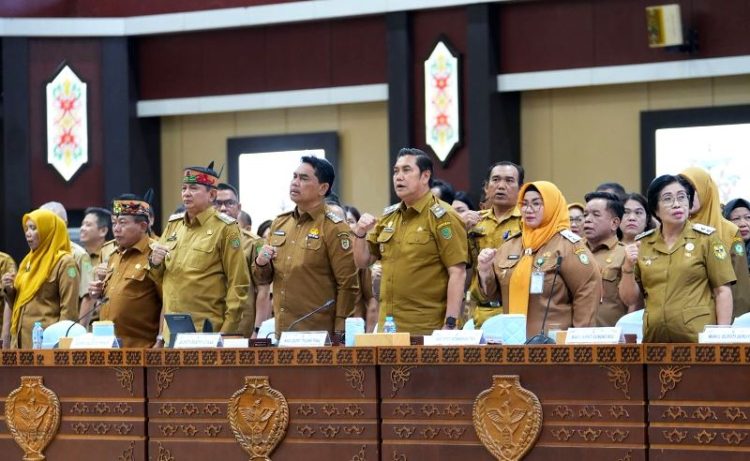 Bupati Barut Hadiri Pertemuan SISKA Dan Hilirisasi Peternakan di Palangkaraya