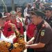 Bupati Sambut Kedatangan Kepala Kajari Barito Utara yang Baru dengan Upacara Adat Potong Hompong