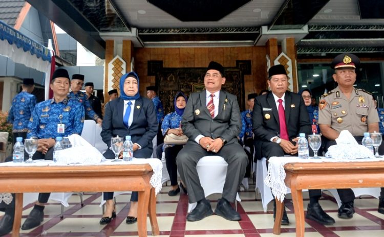 Ketua DPRD Barut Hadiri HUT KORPRI ke 54