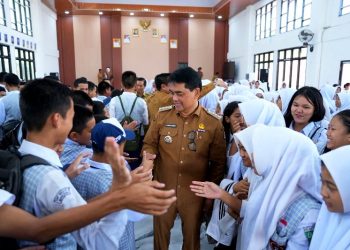 SMPN 1 Muara Teweh Terima Bantuan SIP Pintar, Dorong Semangat Belajar dan Transformasi Digita