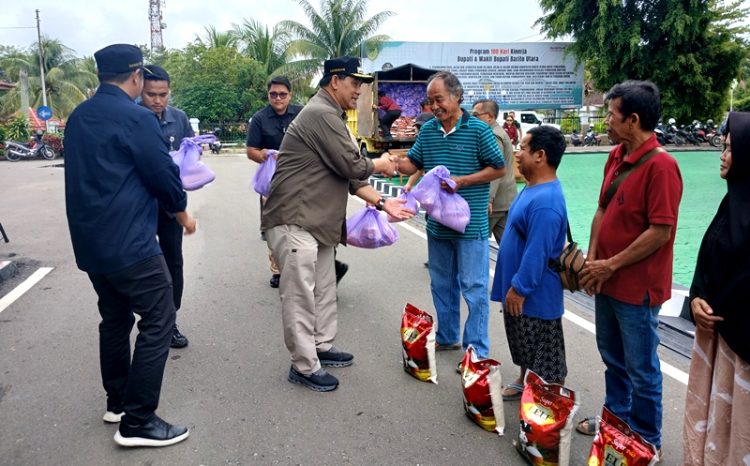 Jelang Nataru Pemkab Barut Gelar Pasar Murah, Sebanyak 700 Paket Sembako Dibagikan