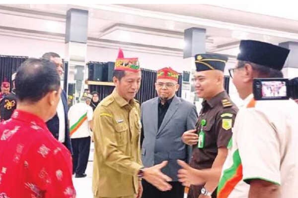 Sekda Barut Dorong Peran serta dan Pelibatan Masyarakat Adat Dalam Pengembangan Investasi