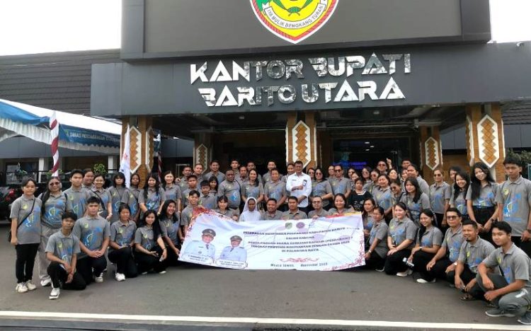 Pemkab Barut Lepas Kontingen yang Ikuti Pesparani Katolik I Tingkat Prov.Kalteng