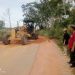 Camat Sanaman Mentikei Gandeng Perusahaan Perbaiki Jalan