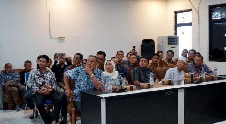 Pemkab Barut Gelar Sosialisasi Pelebaran Jalan