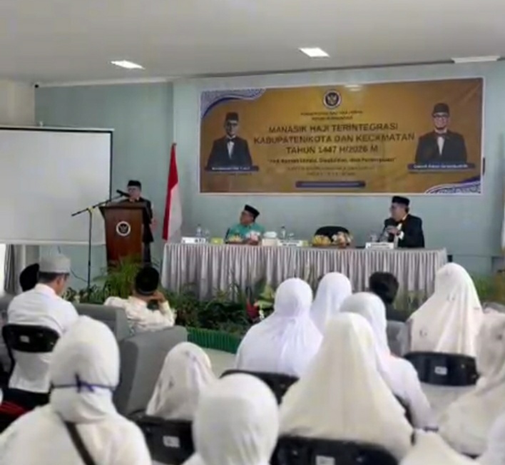 Kepala Kantor Wilayah Kementrian Haji Dan Umrah Provinsi Kalteng Buka Manasik Haji Katingan