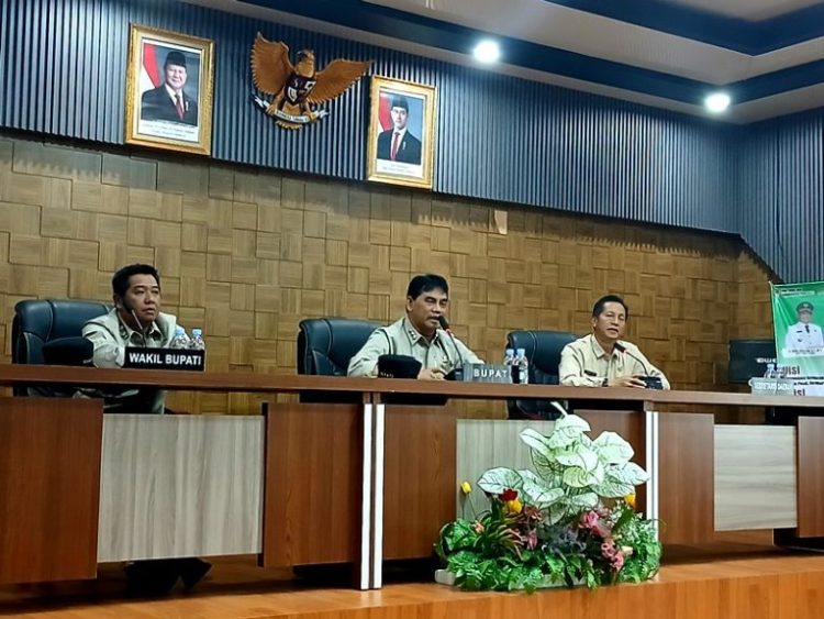 Pemkab Barut Tetapkan Jadwal Khusus Pengisian BBM untuk Kendaraan Dinas Plat Merah