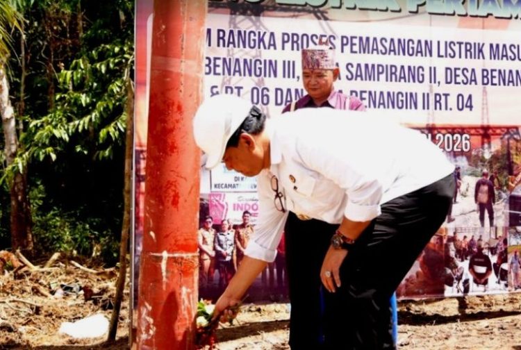 Bupati Shalahuddin Sampaikan Listrik Penunjang Utama Sektor Pendidikan, Kesehatan, Serta Perekonomian