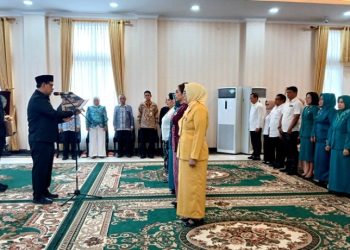 Bupati Shalahuddin Lantik Pengurus PP PAUD Kabupaten Barut