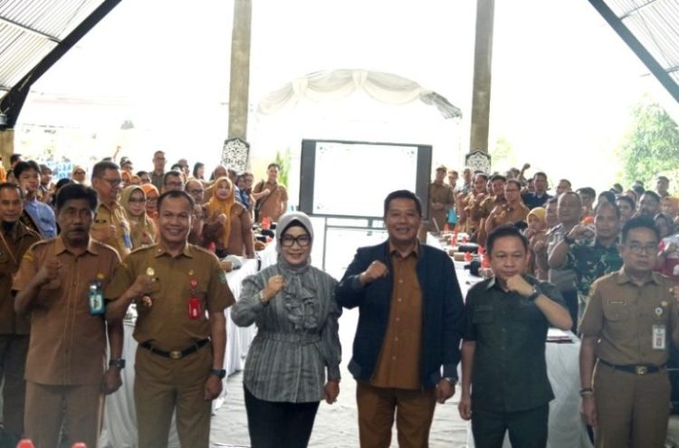 Bupati Tekankan Musrenbang Kecamatan Teweh Tengah Harus Menghasilkan Rencana Kerja yang Realistis Berdampak Bagi Masyarakat