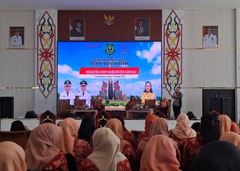 Kepala Bapenda Berinovasi Beri Penyuluhan Pajak Pada Ibu DWP Kapuas