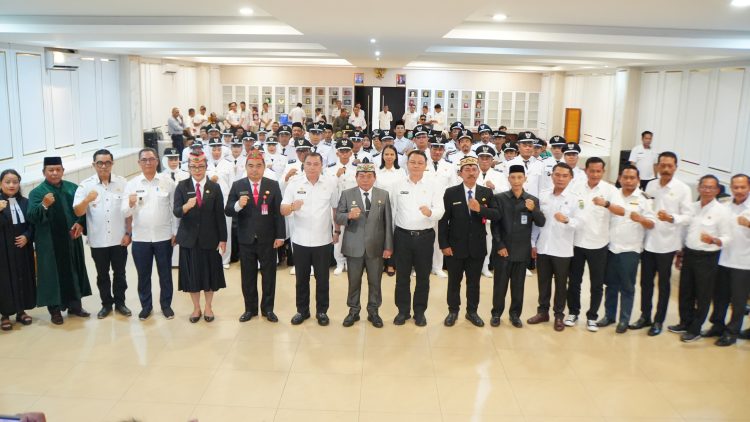 Bupati Kapuas Lantik 33 Pj Kedes dan 6 Anggota BPD PAW Tahun 2026