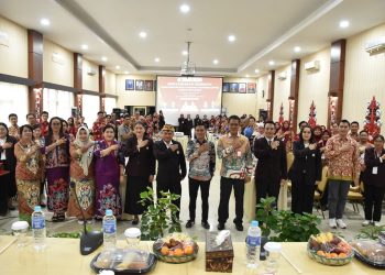 Staf Ahli KSDM Apresiasi Dedikasi Perawat Garda Terdepan Pelayanan Kesehatan Masyarakat.