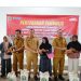 Wabup Resmi Bagikan Kartu Huma Betang Sejahtera serta Bantuan Pangan, Minyak Goreng Alokasi Februari dan Maret 2026