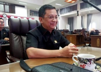 BPPD Barito Utara melaksanakan layanan PBB keliling di Pasar Dermaga Muara Teweh