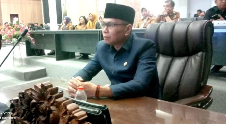 DPRD Puji Seratus Hari Pertama Bupati Barut Menekankan Kerja Nyata