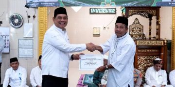 DPRD Barut Apresiasi Pemda Salurkan Bantuan 1 M untuk Masjid Jami Ar Rahim di Desa Benao Hilir, Kecamatan Lahei Barat