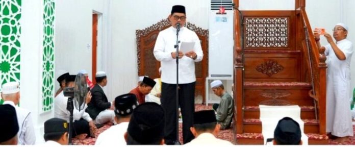 Sebelum Sholat Idul Fitri Dilaksanakan, Bupati Sampaikan Pentingnya Jaga Konsistensi dalam Beribadah dan Berperilaku Setelah Bulan Ramadhan