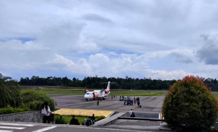 Kepala Bandara HMS Muara Teweh Sebut Perubahan Moda Transportasi Diduga Jadi Penyebab Turunnya Penumpang Lebaran