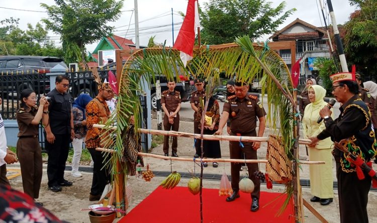 Sekda Berharap Kejari Yang Baru Dapat Perkuat Sinergi Antara Kejaksaan, Pemerintah Daerah Dan Unsur Forkopimda Barito Utara