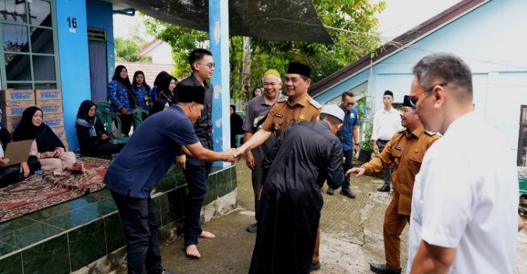 Bupati Turut Berduka Atas Meninggalnya Erestu Zairinah, Istri Tokoh Birokrasi Barito Utara