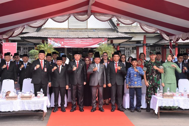 Bupati Kapuas Ajak Masyarakat Perkuat Persatuan dan Nilai Kebangsaan Di Upacara Peringatan Hari Lahir Pancasila
