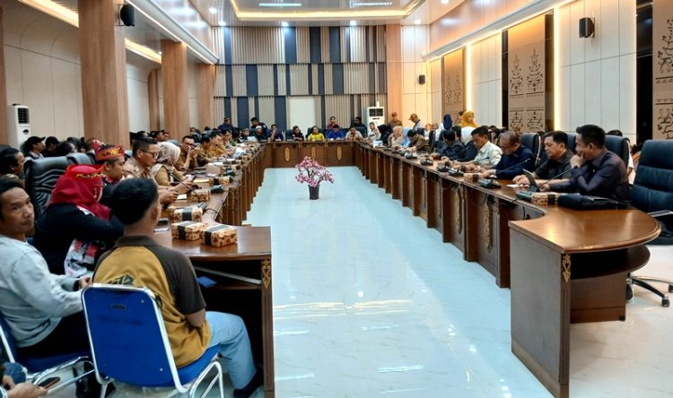 Sinergi DPRD dan Pemkab Barito Utara Percepat Pengembangan WPR Demi Kepastian Hukum Penambang