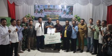 Perkuat Kemitraan Perusahaan dan Masyarakat, Bupati Seruyan Saksikan Penyerahan Dana Talangan untuk Koperasi Desa Terawan