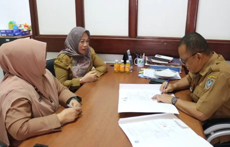 Sertijab Kabag Kesra Seruyan, Bahrun Abbas Dorong Semangat Baru Tingkatkan Pelayanan Publik